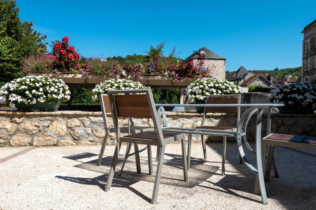 Le Quercy Hotel Souillac Exterior photo