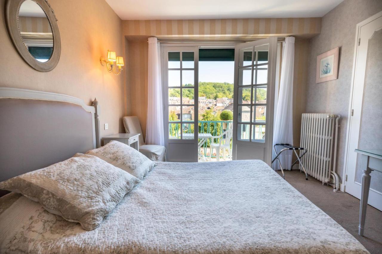 Le Quercy Hotel Souillac Exterior photo