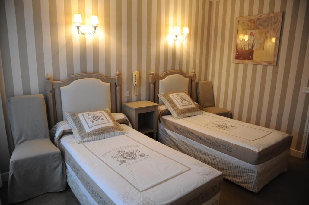 Le Quercy Hotel Souillac Room photo