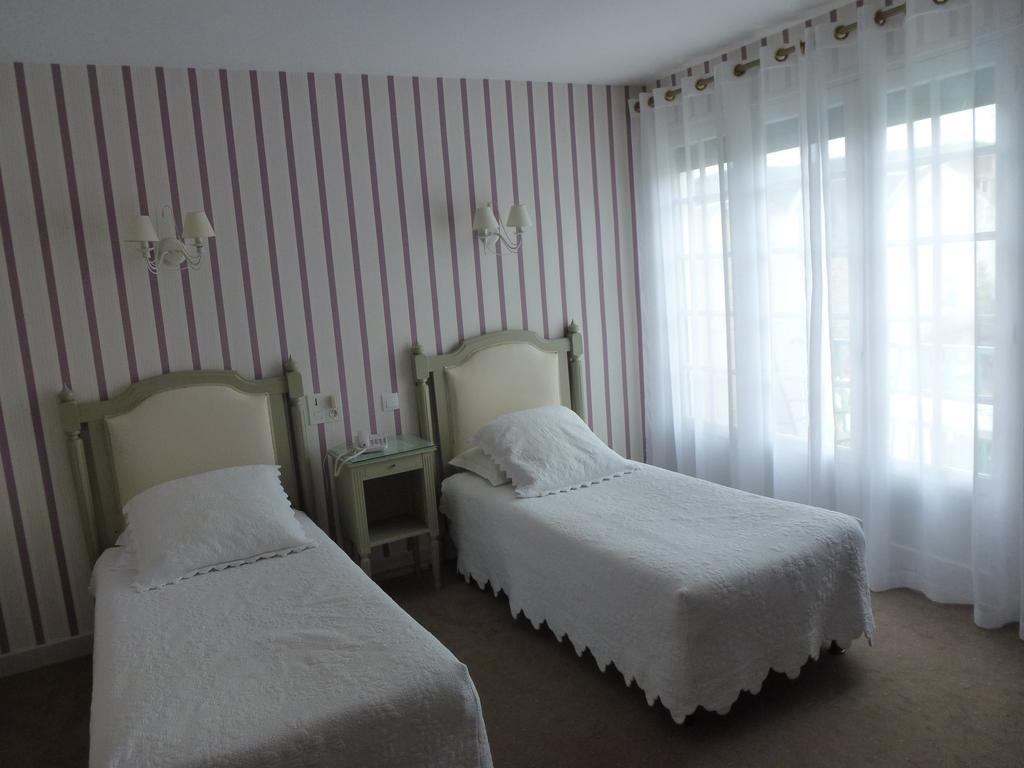 Le Quercy Hotel Souillac Exterior photo
